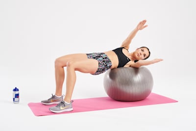 Trening s pilates loptom