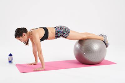 Trening s pilates loptom