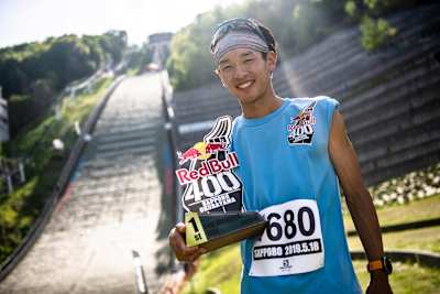 2019年のRed Bull 400・フルディスタンス男子 シングル部門で優勝した上田瑠偉。