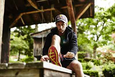 كارل ميلتزر خلال التصوير