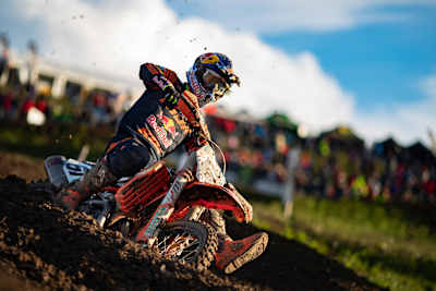 خورخي برادو يتسابق