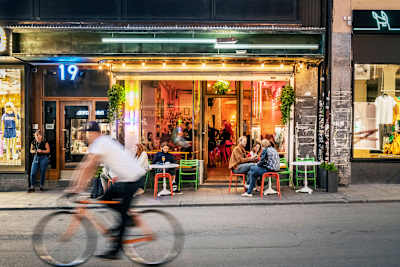 Cafés trendy et hipsters à vélo: le quartier bobo de Södermalm.