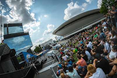 Walcz o nagrody w konkursie Red Bull Roof Ride