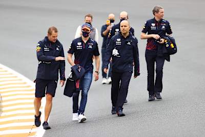 Bulls’ Guide To: Track Walks