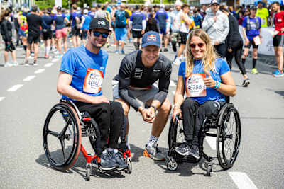 Marcel Hug, Marco Odermatt und Catherine Debrunner vor dem Start