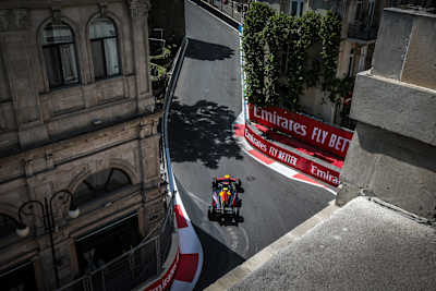 Jehan Daruvala racing in Baku in 2021