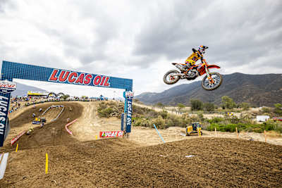 Ryan Dungey at Round 1 of the AMA Motocross Series at Fox Raceway