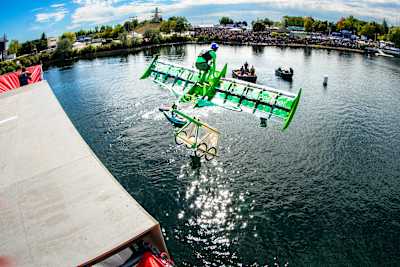 SnapPea Flying Machine - Red Bull Flugtag 2022