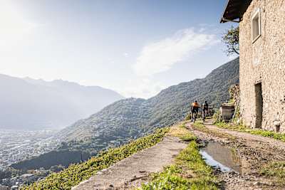 Gravellina 2024: la gravel ride tra le strade rurali della Valtellina