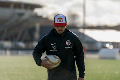 Les secrets d’entraînement de Romain Ntamack.