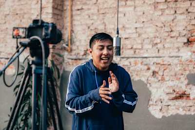 Momento de la grabación de Dozer reta al doble tempo