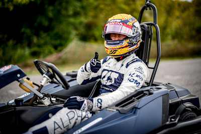 Yuki Tsunoda au volant de son kart