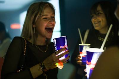 W parze, z grupą znajomych czy nawet solo - w tych klubach jest co robić!