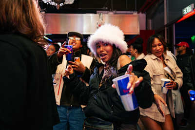 Jak zimno, to gdzie najlepiej się rozgrzać? Oczywiście, że w klubie!