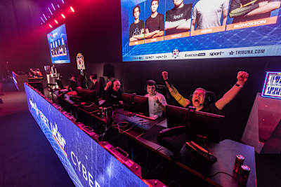 Емоції під час фіналу VALORANT-турніру Red Bull Home Ground Україна