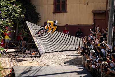Felipe Agurto defies gravity for a few seconds at Red Bull Valparaiso Cerro Abajo in Valparaiso, Chile