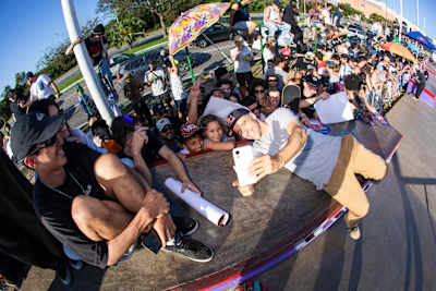 Incontro con i fan durante il Red Bull Drop In Tour