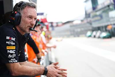 Christian Horner during Qualifying at Melbourne