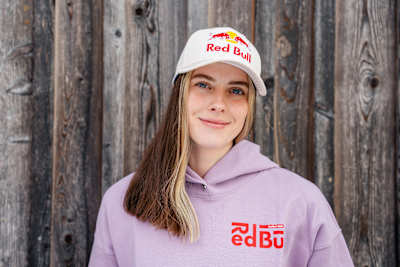 Ярослава Магучіх під час фотосесії Red Bull, 20 лютого 2025 року в Зальцбурзі, Австрія.