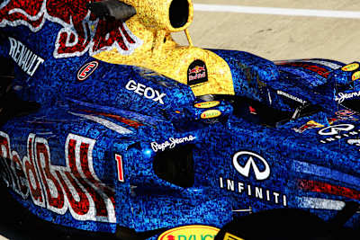 Gran Premio de Gran Bretaña en Silverstone en 2012 para mostrar apoyo a la causa de Wings for Life 