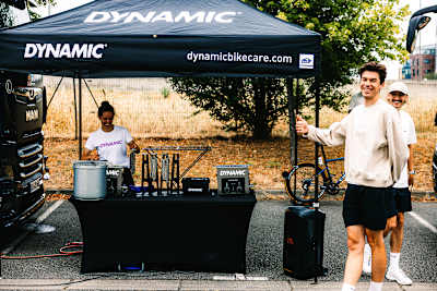Dynamic Bike Care took over the entire waxing process.