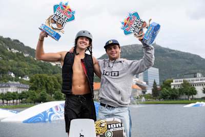 Vinnere av Red Bull Wake the city i Bergen