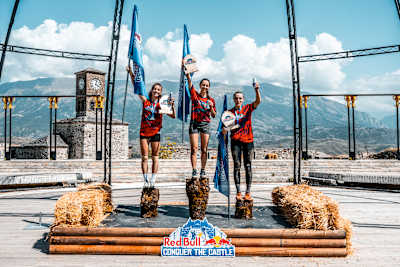 Fituesit kategoria femra