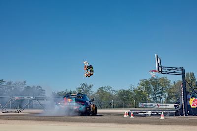 FaceTeam athlete seen dunking over Red Bull Driftbrothers car