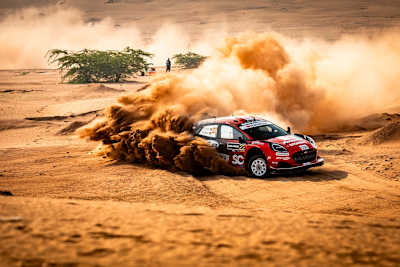 Standout performance put Sesks in the Rally Saudi Arabia victory fight