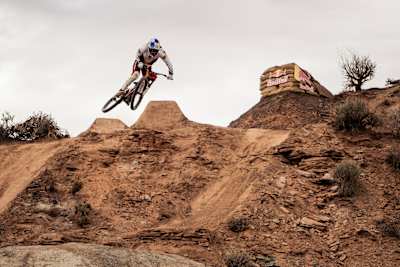 Jaxson Riddle showcases style and technical precision