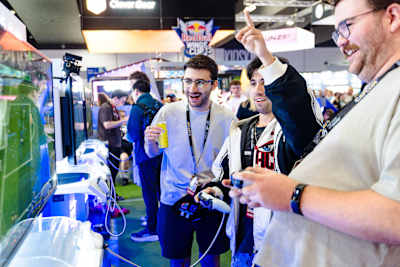 RED BULL WINGS CUP atrankų akimirkos iš pasaulio šalių
