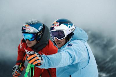 Henrik Kristoffersen og Marco Odermatt er klar for å kjempe om nye verdenscuppoeng, og gjør siste forberedelser sammen foran en ny sesong sammen. 