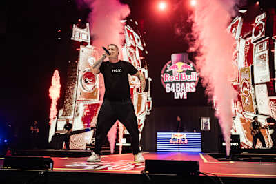 Red Bull 64 Bars Live: Białas