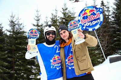 Дмитро Єсепчук та Володимир Трубін святкують перемогу на Red Bull Roll The Dice, 21 лютого 2026 року.