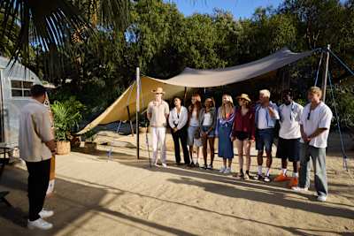 Bei  „Germany’s Next Topmodel“ bekommen neun Nachwuchsmodels eine besondere Aufgabe: Surfer Leon Glatzer hostet das Casting für die neue Sommerkampagne von The ORGANICS by Red Bull.