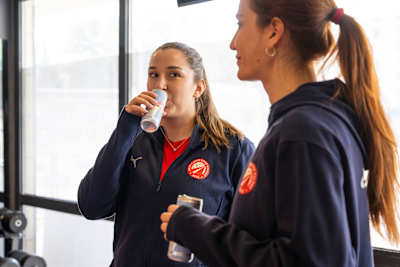 Aslıhan Kılıç ve Hazal Selin Uygur