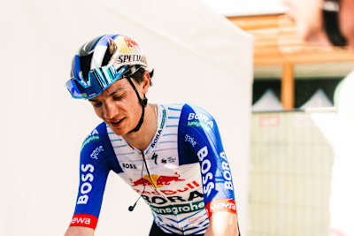 Pellizari nach der Zielankunft.