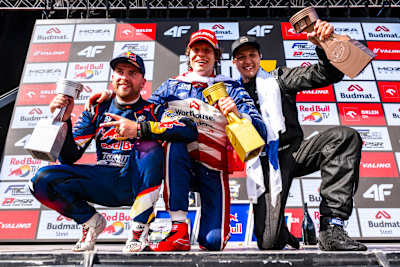 Podium Drift Masters 2026 w Hiszpanii: Conor Shanahan, Piotr Więcek i Mika Keski-Korpi