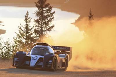 Pikes Peak is een uitdaging voor mens en machine.
