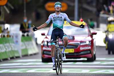 Lennard Kämna wins Stage 16 of the 2020 Tour de France