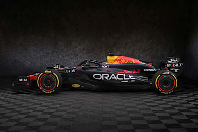 Show car stáje Oracle Red Bull Racing z roku 2024