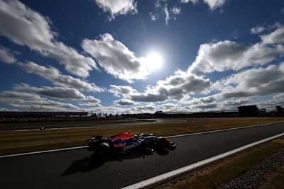 The sun is shining in Silverstone