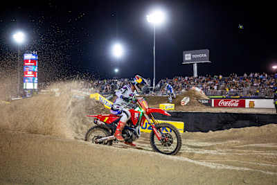 Jett Lawrence races toward another Supercross victory