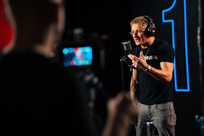 Vkie w Red Bull 64 Bars