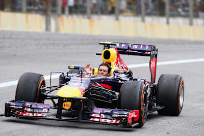 Webber removed his helmet for the slow-down lap