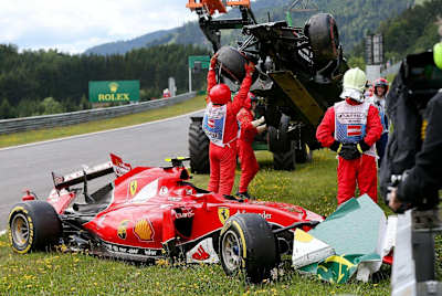 La McLaren di Alonso dopo il botto al GP Austria