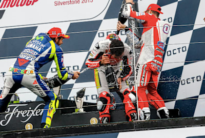 Petrucci sul podio con Rossi e Dovizioso