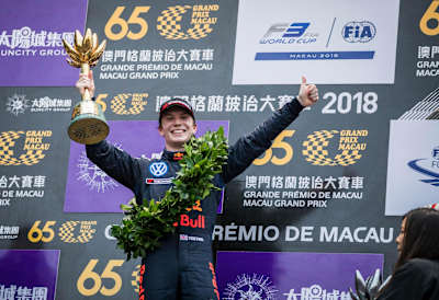 Red Bull 車手英國新星Dan Ticktum 勝出F3世界盃決賽！