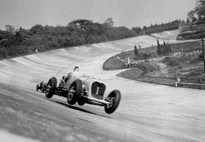 RedBull.com Los circuitos de carreras más extremos del mundo