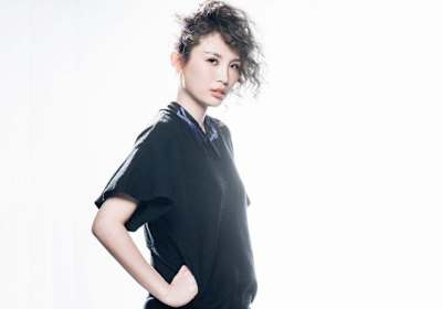 魏如萱 Waa Wei 魏如萱 Waa Wei